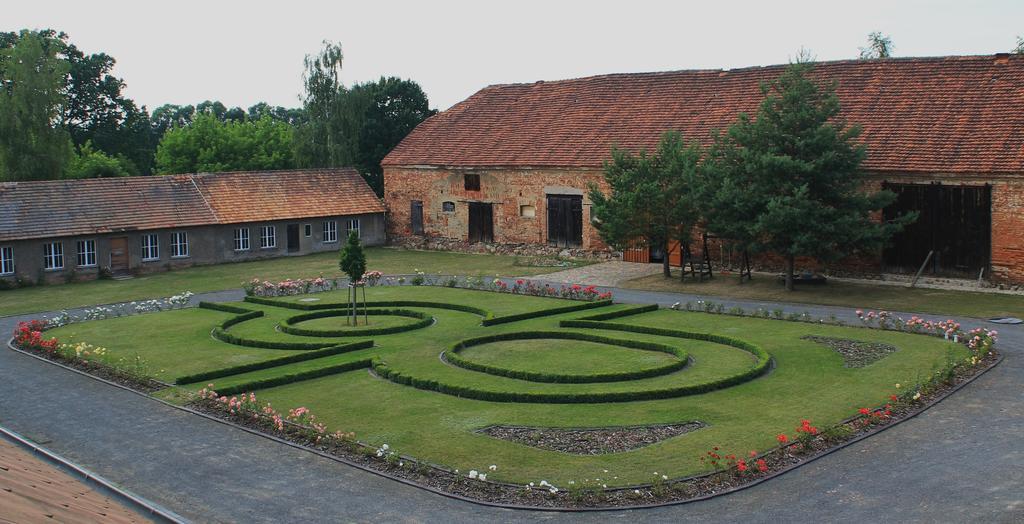 Gutshof Sagritz Hotel Golssen ภายนอก รูปภาพ
